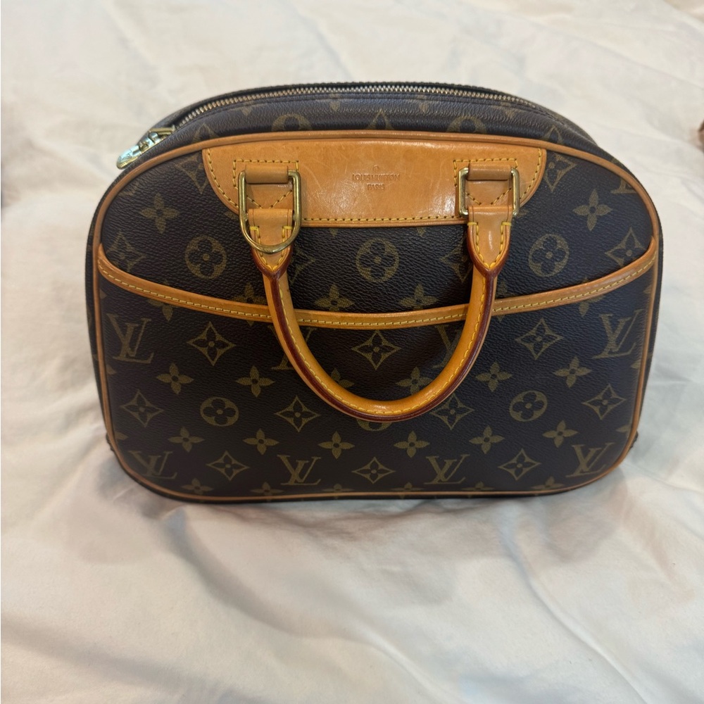 Louis Vuitton Brown Monogram Trouville Handbag - Picture 3 of 16